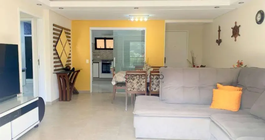 Apartamento à venda na praia das Pitangueiras, 03 dormitórios, 02 vagas, lazer