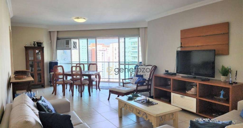 Apartamento a venda na praia das Pitangueiras, 03 dormitórios, com 02 vagas de garagem e lazer