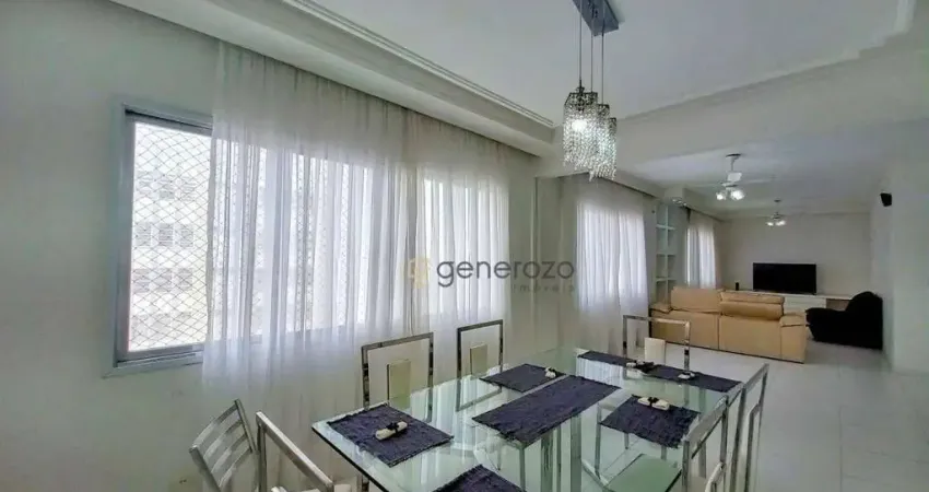 Apartamento com 4 suítes com vista para o mar a venda na Praia das Pitangueiras