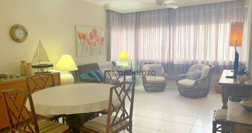 Apartamento à venda na praia das Pitangueiras, 02 dormitórios, 01 vaga, próximo à praia