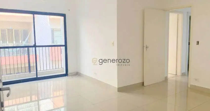 Apartamento na praia das Astúrias, 02 dormitórios, 01 vaga, lazer