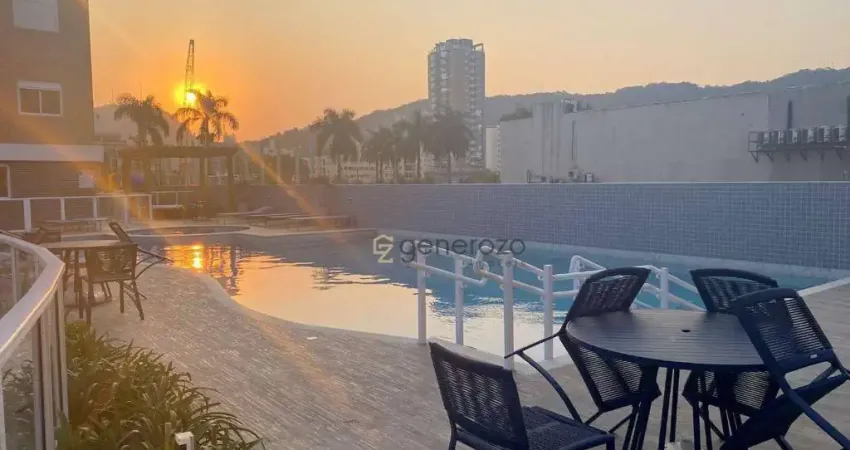 Apartamento à venda na praia da Enseada, 03 dormitórios, 02 vagas, lazer