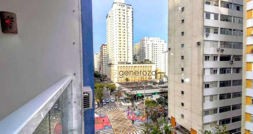 Apartamento à venda na praia das Pitangueiras, 02 dormitórios, 01 quadra da praia
