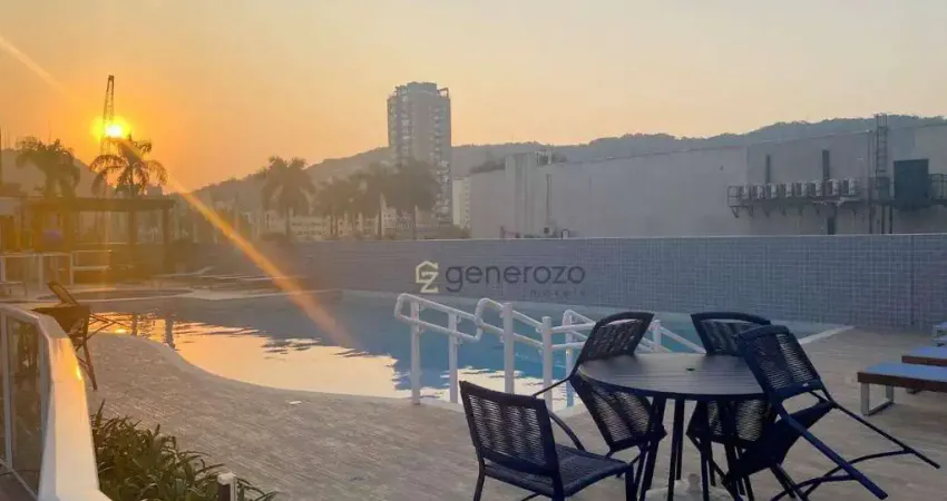 Apartamento a venda na praia da Enseada, 03 dormitórios, 02 vagas, lazer completo
