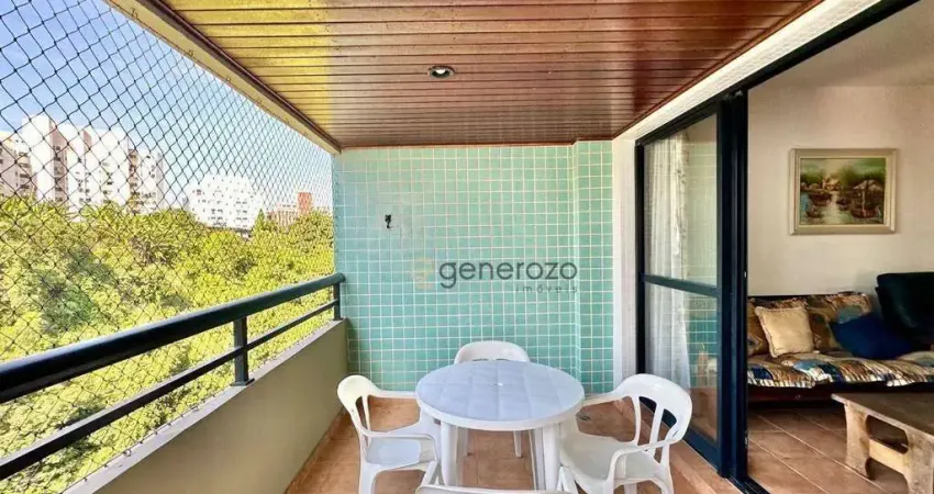 Apartamento a venda na praia das Pitangueiras, 03 dormitórios, 02 vagas de garagem e lazer no prédio