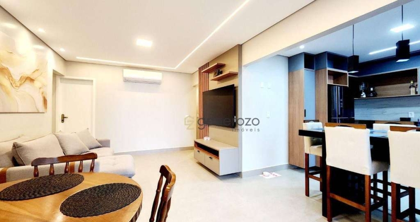 Apartamento a venda na praia das Pitangueiras, 03 dormitórios, a 01 quadra da praia