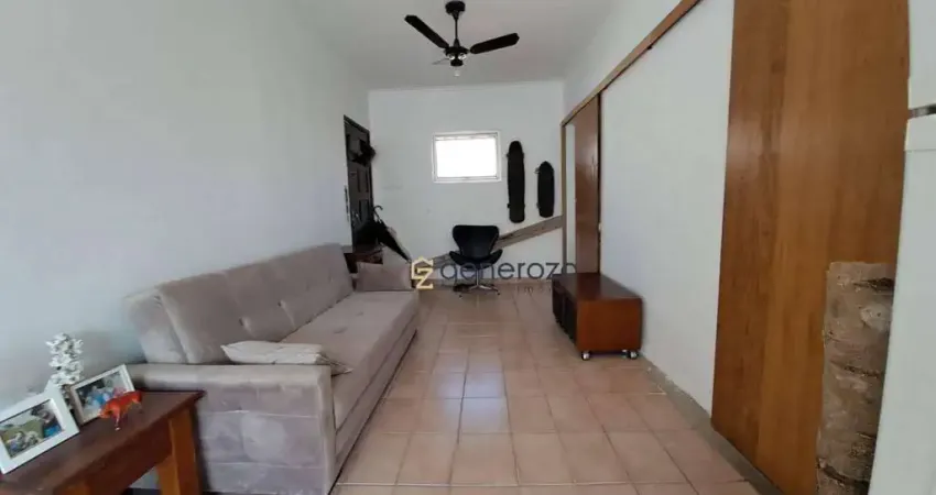 Apartamento a venda na praia das Astúrias, 02 dornitórios, com 01 vaga de garagem