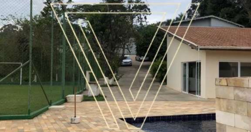 *LINDA CHÁCARA COM 2.757 M² DE TERRENO E 469 M² DE ÁREA CONSTRUÍDA, COM PISCINA E CAMPO DE FUTEBOL, VÁRZEA PAULISTA. - CH7571