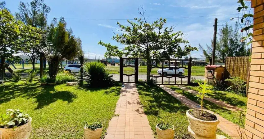 Casa com 2 quartos à venda na Rua Brasil, Arpoador, Xangri-Lá