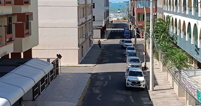 Apartamento 2 dormitórios no Centro de Capão da Canoa