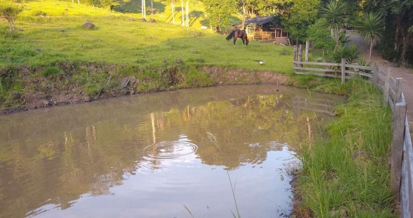 Fazenda à venda na Linha 28, Três Coroas 