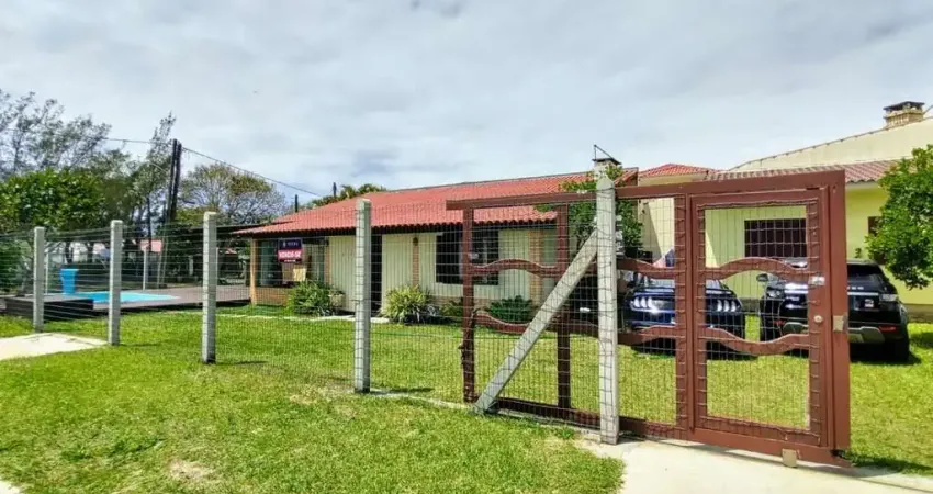 Casa mobiliada  próxima ao mar no bairro zona norte.