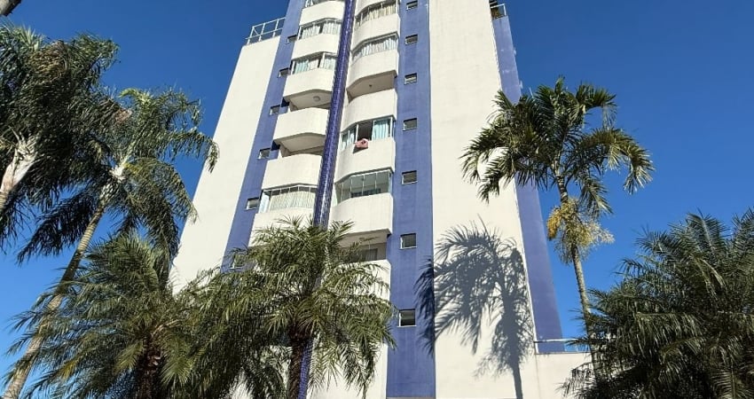 Apartamento amplo com 125.26m² sendo 1 suite+2 dormitórios e uma vaga de garagem a  venda no bairro América Joinville por R$ 765.000,00.