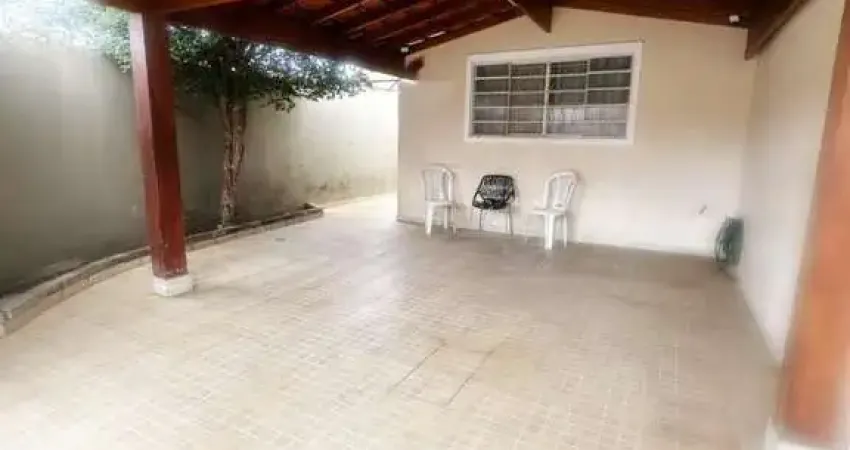 Casa com 2 quartos à venda na Rua Olinda Patrimônio da Humanidade, 1000, Jardim Alvinópolis, Atibaia