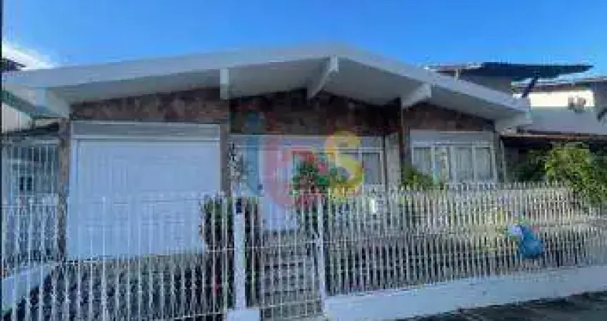 Casa com 3 quartos à venda na Rua Teodoro Sampaio, Boa Vista, Ilhéus