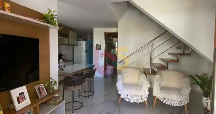 Vendo triplex em condomínio fechado, no loteamento praia do sul com 120m²