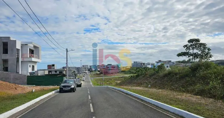 Excelente lote no cidadelle praia. terreno nascente com 2 frentes; leste e oeste.