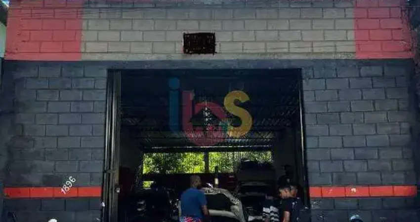 Barracão / Galpão / Depósito à venda na Avenida Governador Roberto Santos, Esperança, Ilhéus