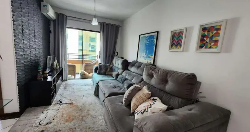 Apartamento com 2 quartos sendo 1 suíte - Vaga  de garagem privativa - Centro - Balneário Camboriú/SC