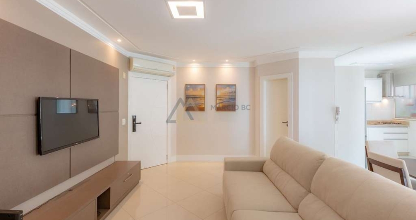 Apartamento com 03 suítes no Centro de Balneário Camboriú