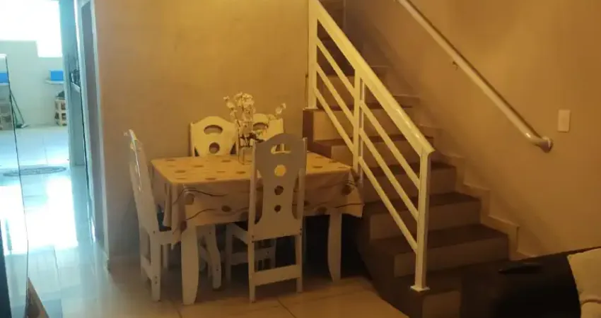 Casa com 2 quartos à venda na Rua Joaquim de Abreu, 42, Vila Santo Antônio da Boa Vista, Itapevi