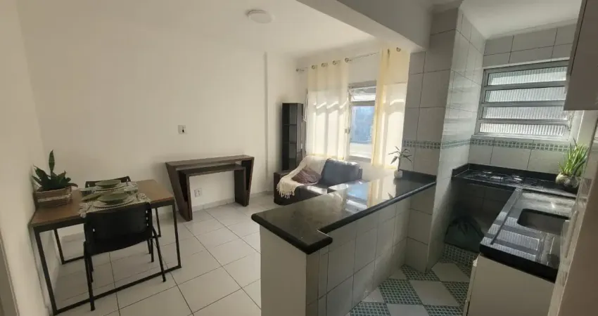 Apartamento 1 quarto, quadra mar, porteira fechada, bairro: itararé, são vicente/sp