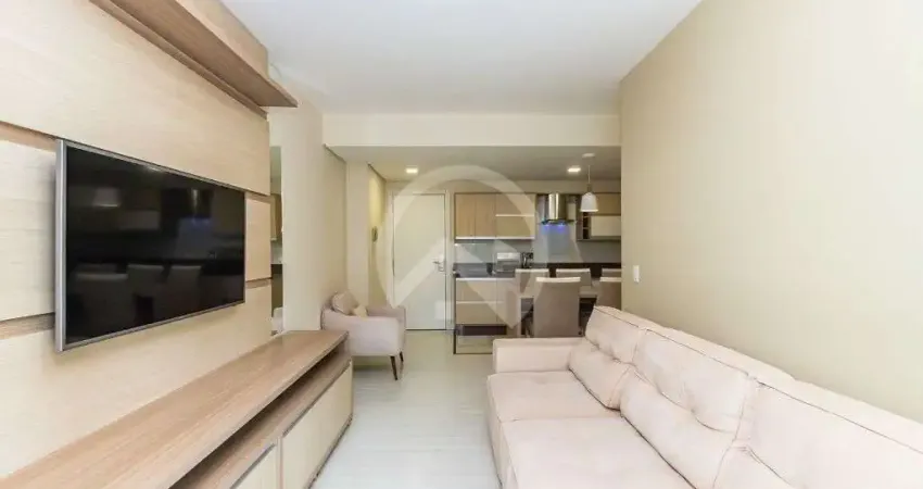 Excelente apartamento totalmente mobiliado no Centro de Curitiba.