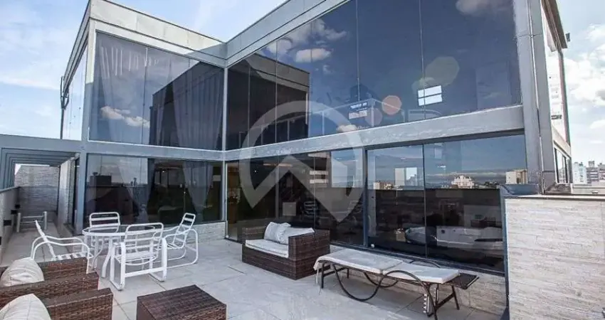 Apartamento cobertura triplex no bairro batel em curitiba.