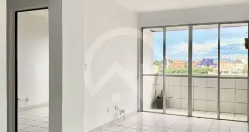 Excelente localizacao, apartamento com 02 dormitorios no portao