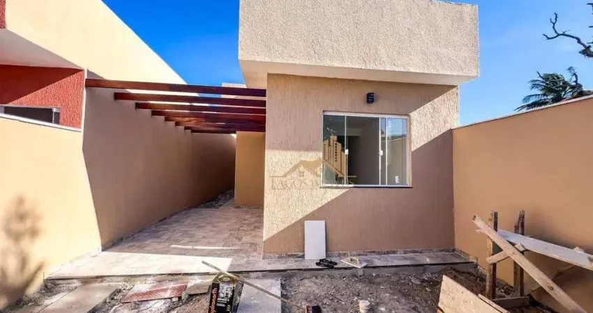 Casa com 3 dormitórios à venda, 76 m² por R$ 320.000 - Recanto do Sol - São Pedro da Aldeia/RJ