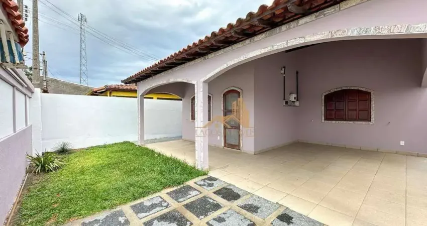 Casa com 3 dormitórios para alugar, 150 m² por r$ 2.700,00/mês - jardim morada da aldeia - são pedro da aldeia/rj