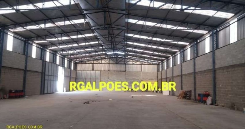 Barracão / Galpão / Depósito com 5 salas para alugar na Rodovia Washington Luiz, 645, Parque Capivari, Duque de Caxias