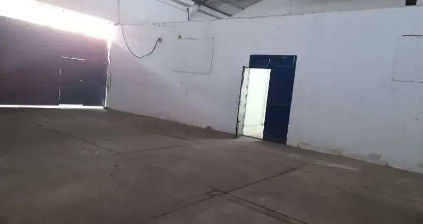 Barracão / Galpão / Depósito com 2 salas para alugar na Rodovia Presidente Dutra, Pavuna, Rio de Janeiro