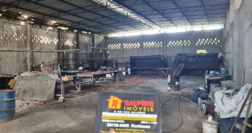 Barracão / Galpão / Depósito à venda na Avenida Pitágoras, 322, Figueira, Duque de Caxias