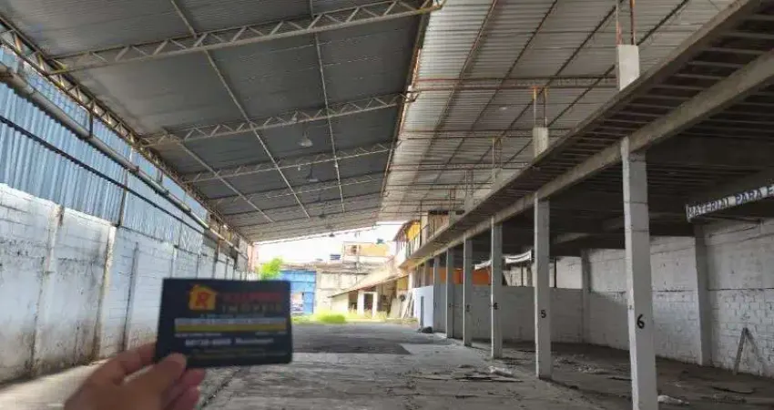 Barracão / Galpão / Depósito com 2 salas para alugar na Rodovia Presidente Dutra, 15, Kennedy, Nova Iguaçu