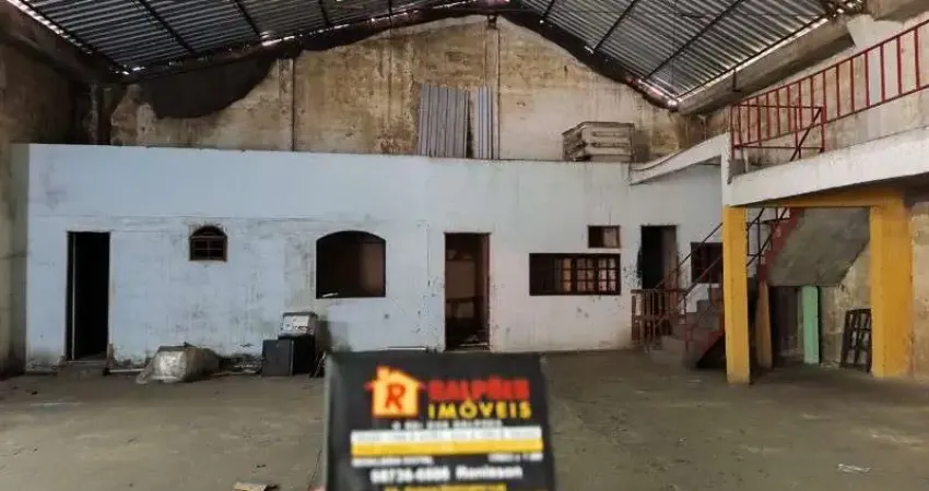 Barracão / Galpão / Depósito com 2 salas para alugar na Rodovia Presidente Dutra, 613, Kennedy, Nova Iguaçu