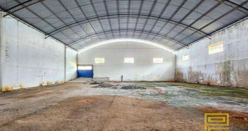 Galpão, 1.550 m² - venda por R$ 1.800.000 ou aluguel por R$ 11.000/mês - Laranjal - São Gonçalo/RJ