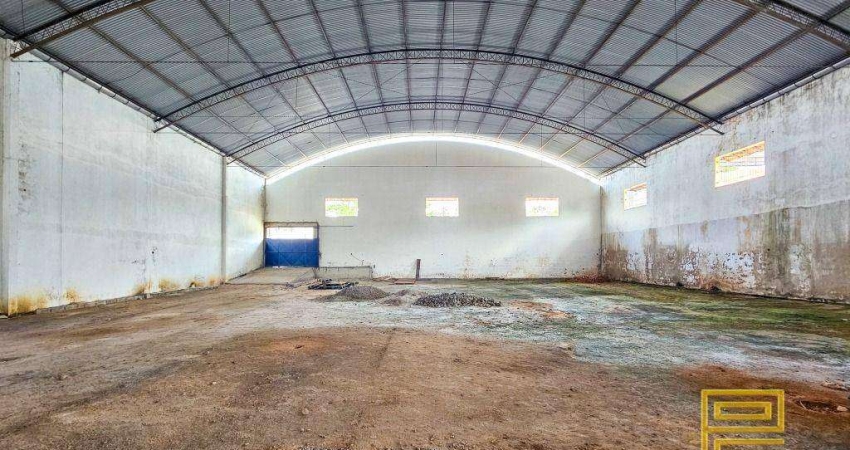 Galpão, 1.550 m² - venda por R$ 1.800.000 ou aluguel por R$ 11.000/mês - Laranjal - São Gonçalo/RJ