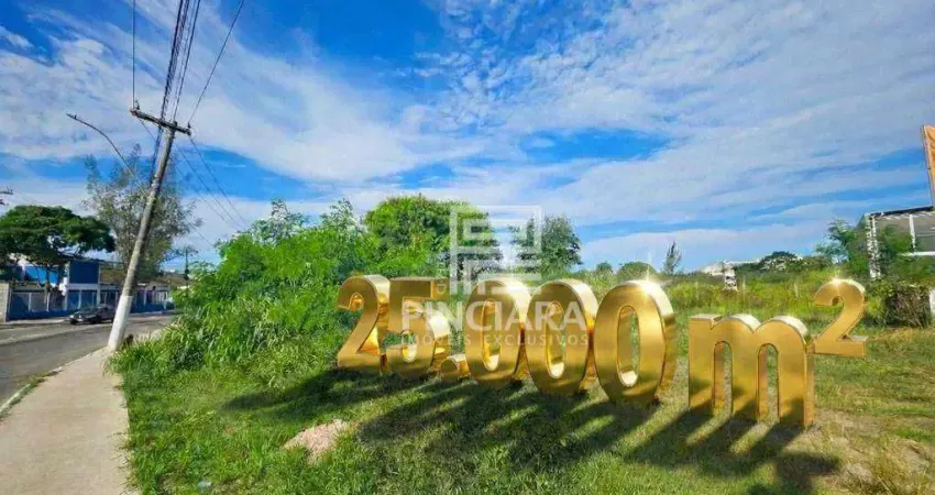 Terreno à venda, 25.000 m² por R$ 15.500.000 - Glória - Macaé/RJ