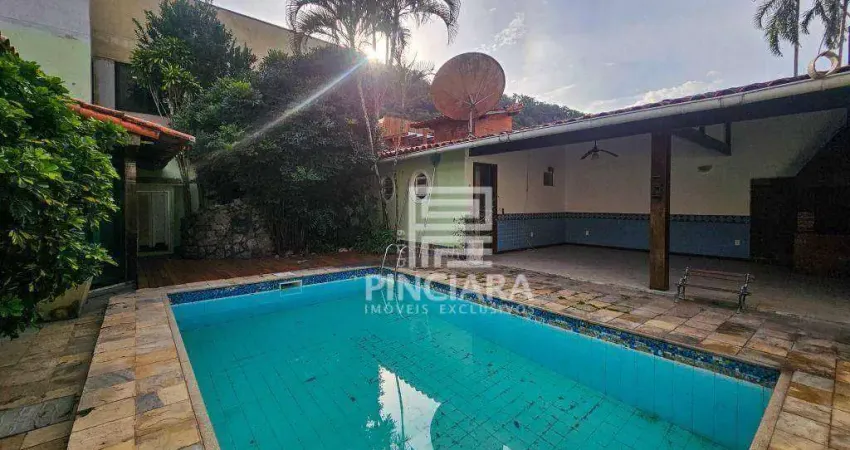 Casa de 300 m² com 4 quartos para alugar em itacoatiara - niterói/rj - alugue por r$ 12.000/mês ou compre por r$ 3.200.000