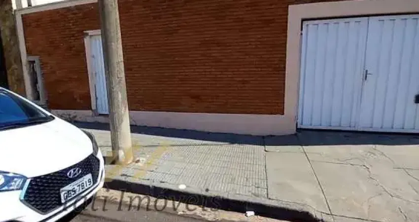 Casa com 3 quartos à venda na Rua José Benetti, Vila Prado, São Carlos