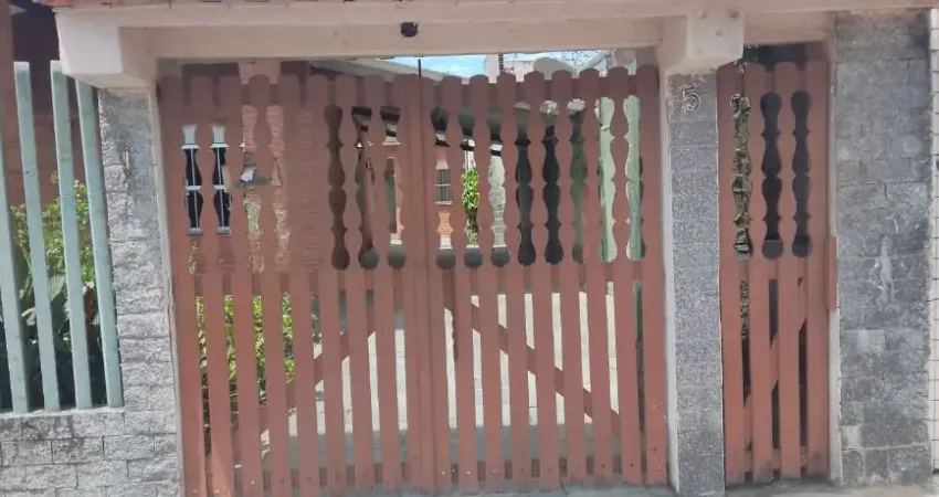 Casa com piscina em Itanhaém,  no bairro Chácara das Tâmaras.
