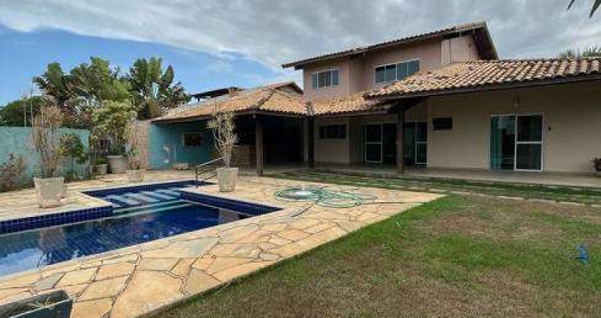 Casa de condomínio para venda possui 280 metros quadrados com 4 quartos