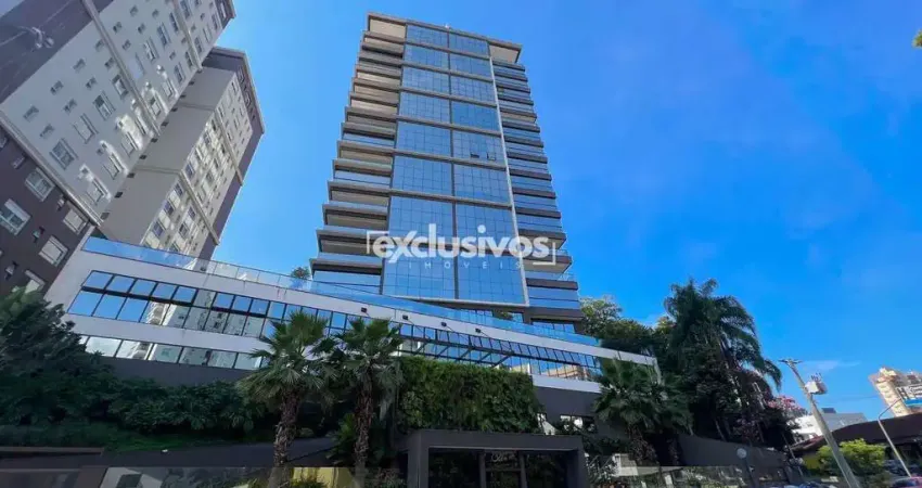 Apartamento alto padrão com 2 suítes mais 2 demi-suites e 3 vagas com 278m² privativos no América por R$ 3.600.000,00*