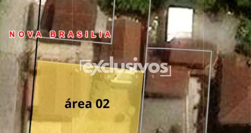 Terreno plano de  esquina com 630m² na Rua Minas Gerais no bairro Nova Brasília em Joiinville/SC