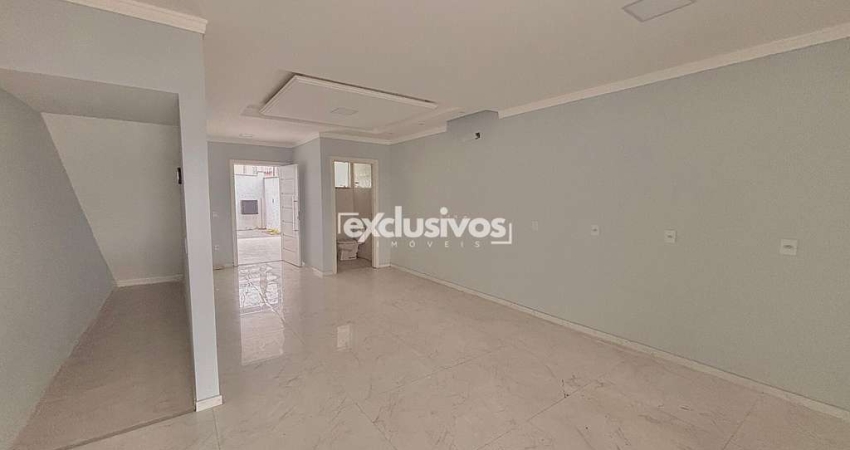Espetacular sobrado no Costa e Silva com muito espaço por 835 mil