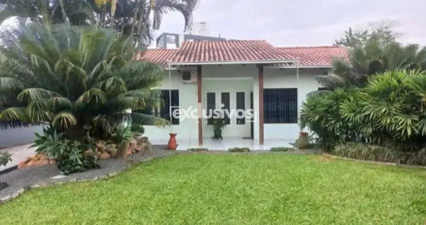 Casa com 3 quartos à venda no Costa e Silva, Joinville