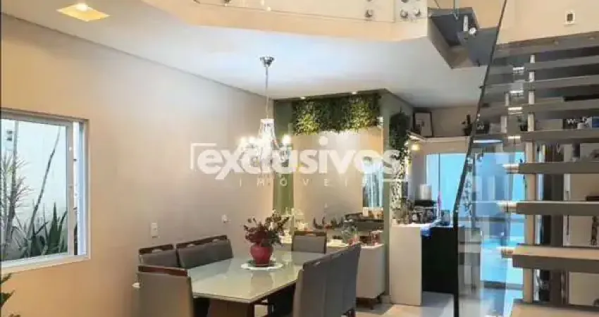 Sobrado com 3 suítes à venda no bairro glória em joinville por r$1.200.000,00