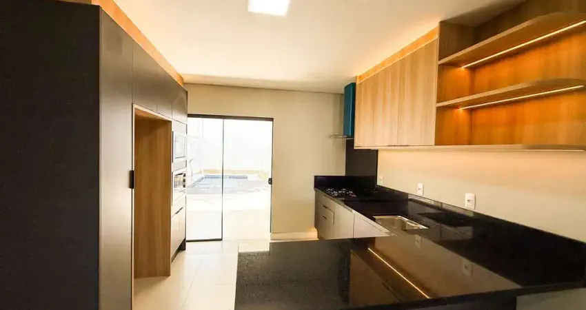 Casa com 3 quartos à venda na Rua Erwino Kieper, 116, Atiradores, Joinville