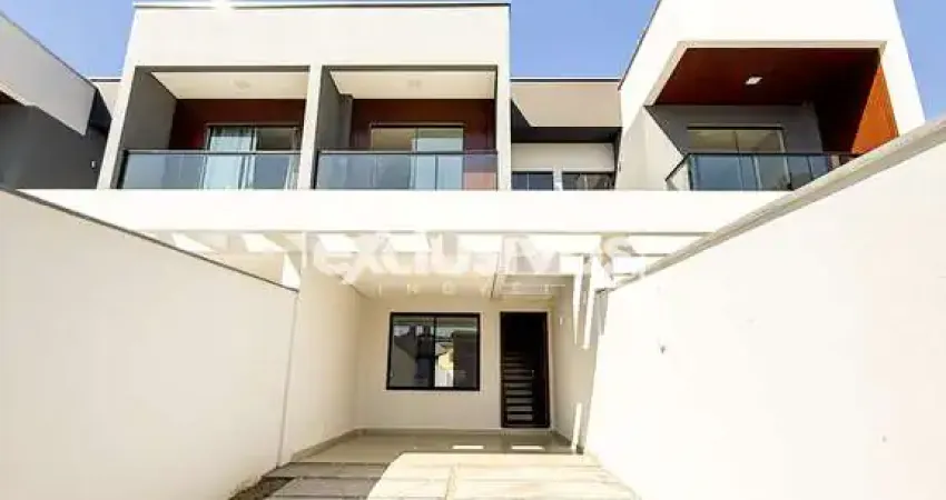 Sobrado a venda no bairro bom retiro com uma suíte + dois quartos e duas vagas de garagem